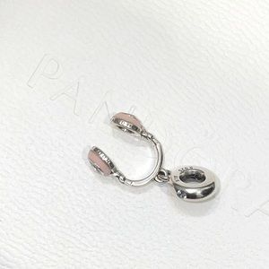 Pandora headphone charm